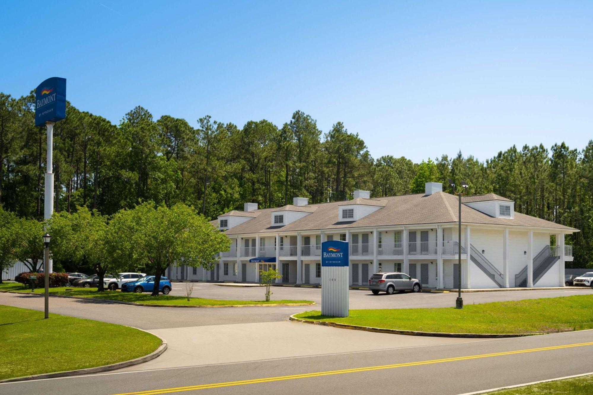 Hotel Baymont By Wyndham Kingsland Exterior foto
