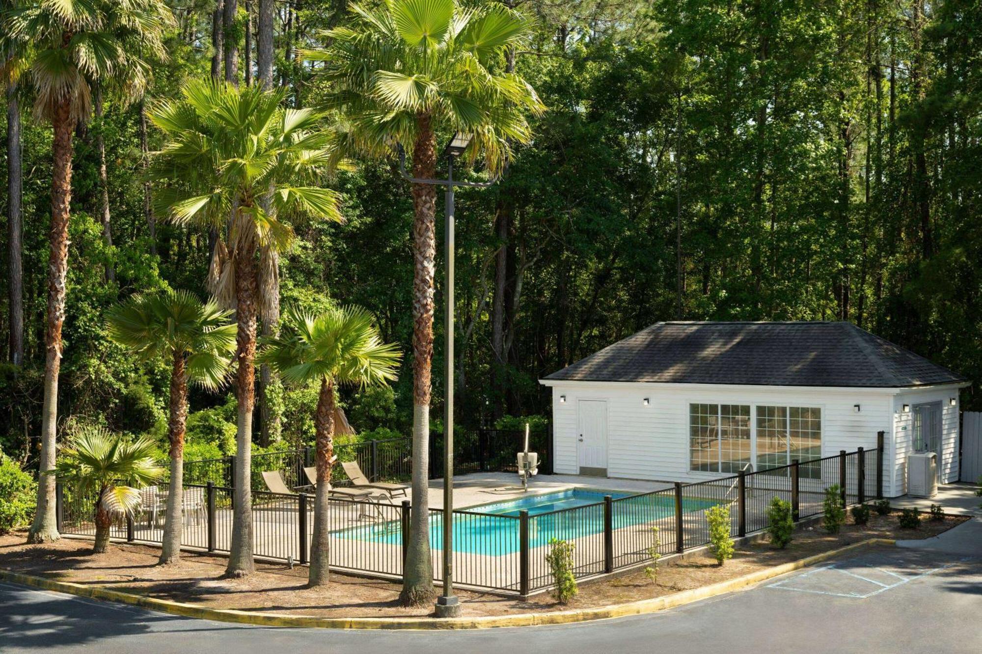 Hotel Baymont By Wyndham Kingsland Exterior foto